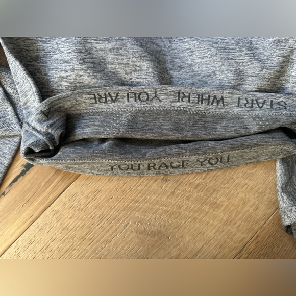 Lululemon Swiftly Tech Cropped Long-Sleeve size 4 - Picture 5 of 6